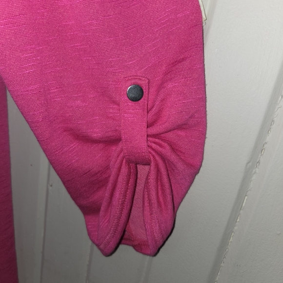 Elegant Vibrant Pink Draped Cardigan - Picture 3 of 7
